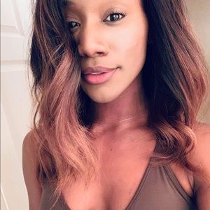 Meet your Posher, Tia